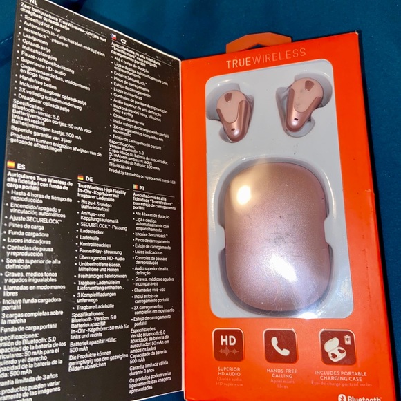 Helix Earbuds - Picture 3 of 3